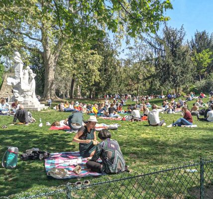 パリ17区、モンソー公園