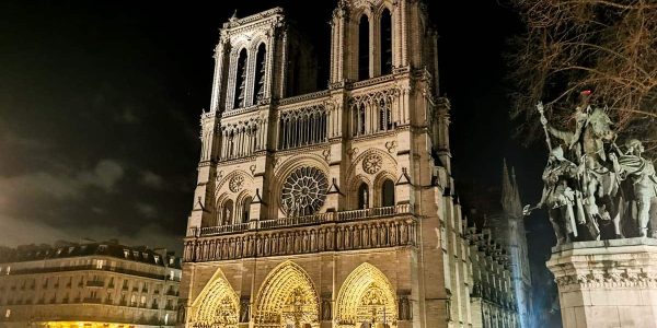 フランス パリ4区 ノートルダム大聖堂