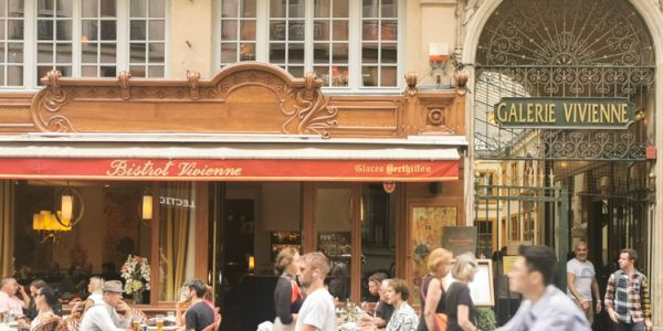フランス パリ パッサージュ ギャルリー・ヴィヴィエンヌ