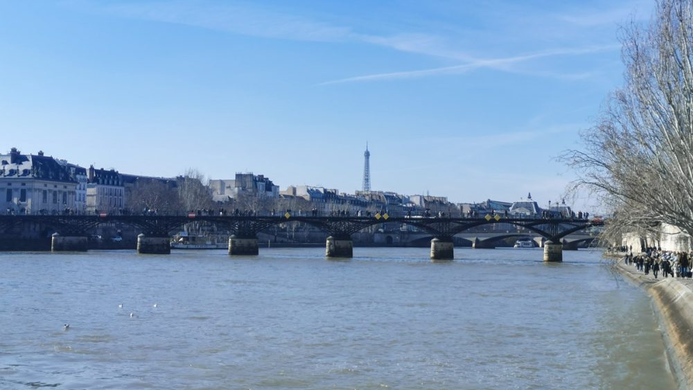 ポンデザール　Pont des Arts