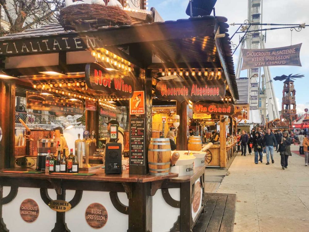 パリのクリスマスマーケット　チュイルリー公園クリスマスマーケット