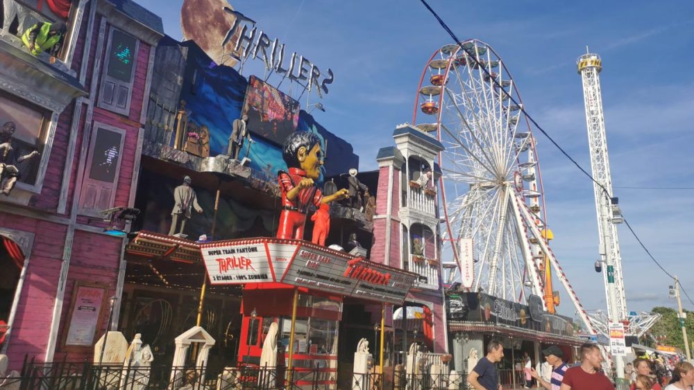 パリ、ヴァンセンヌの移動遊園地