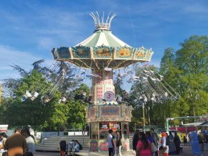 パリ、ヴァンセンヌの移動遊園地